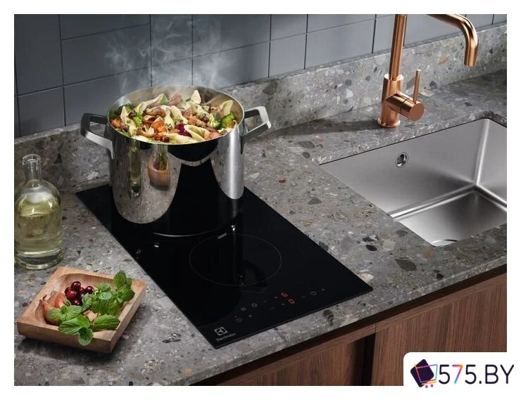 Варочная панель Electrolux LHR3233CK в магазине 575.by