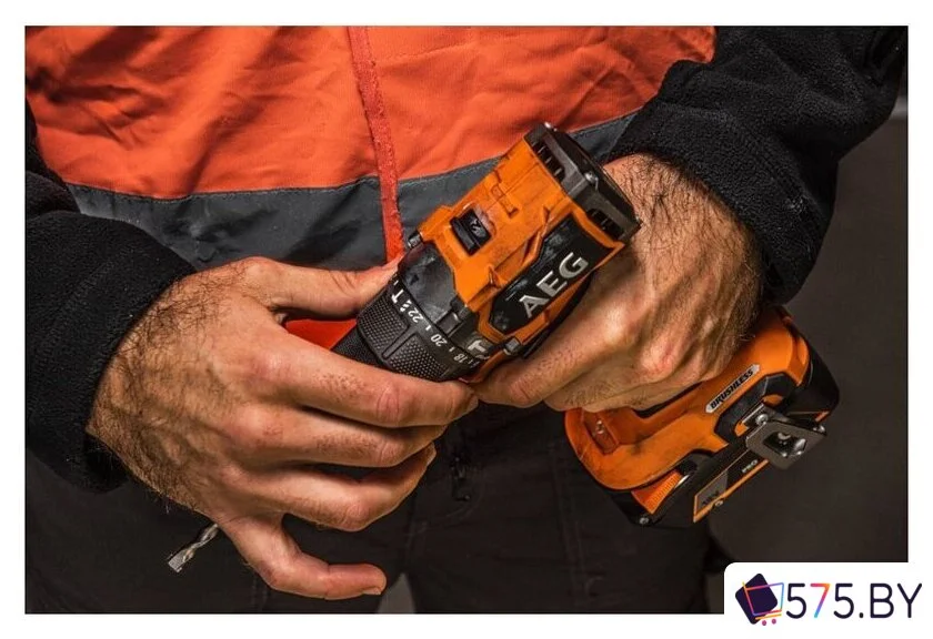 Дрель-шуруповерт AEG Powertools BS18SBL2-202C 4935480056 (с 2-мя АКБ, кейс) в магазине 575.by
