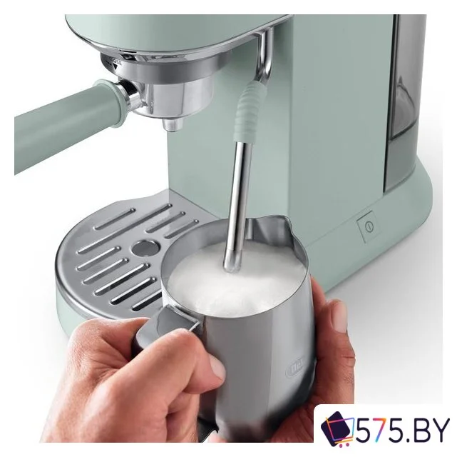Рожковая кофеварка DeLonghi Dedica EC890.GR в магазине 575.by