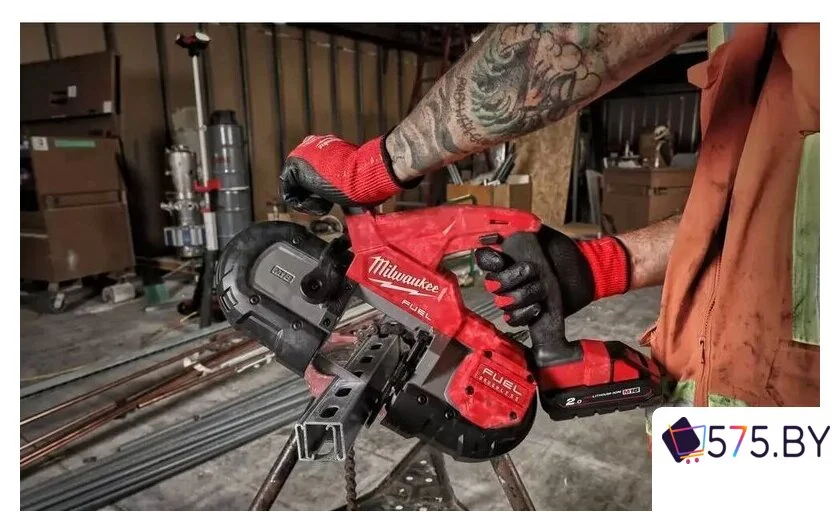 Ленточная пила Milwaukee Fuel M18 FBS85-202C 4933471497 (с 2-мя АКБ, кейс) в магазине 575.by