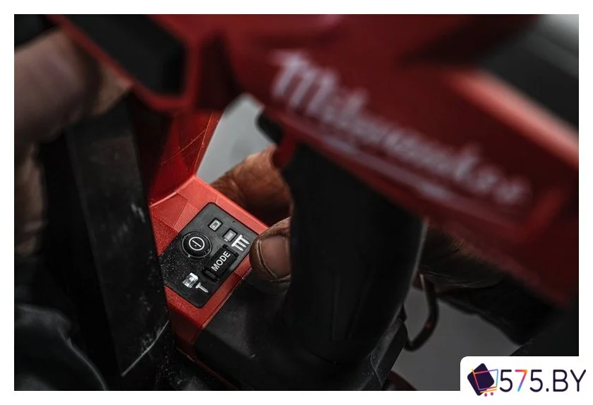 Гвоздезабиватель Milwaukee M18 FN16GA-0X Fuel 4933478094 (без АКБ, кейс) в магазине 575.by